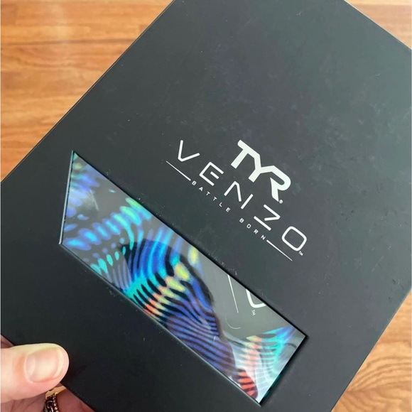 TYR VENZO Genesis Closed Back Crystal 216 techsuit kneeskin - Picture 7 of 7